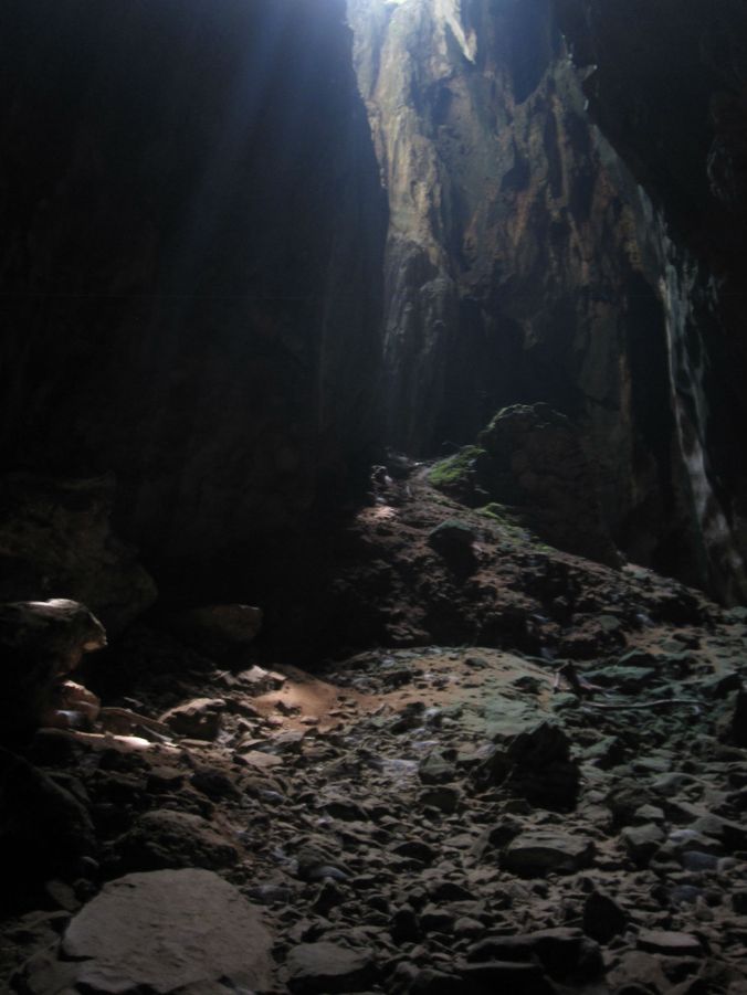 Naturliga öppningar i grottsystemet! Natural openings in the cave system!