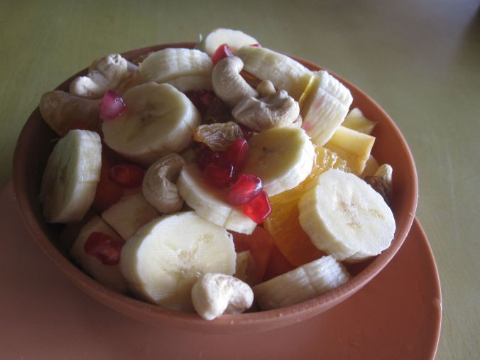 Nirvana Café har även en jättegod fruktsallad! Nirvana Cafe also has a delicious fruit salad!