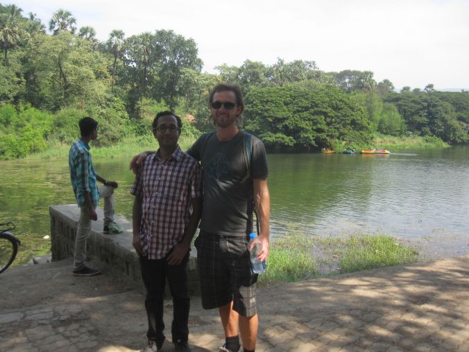 Vår vän Mithun som visade oss runt i nationalparken! Our friend Mithun who showed us around in the national park!