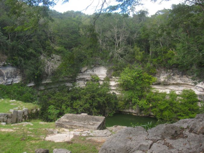 Den heliga Cenoten i Chichen Itza! The holy Cenote in Cichen Itza!